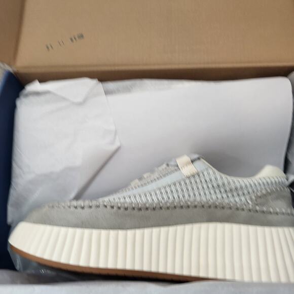 NIB WHITE MOUNTAIN Shoes Dynastic Platform Sneaker Lt grey Fabric SZ 8.5 M - Picture 4 of 6